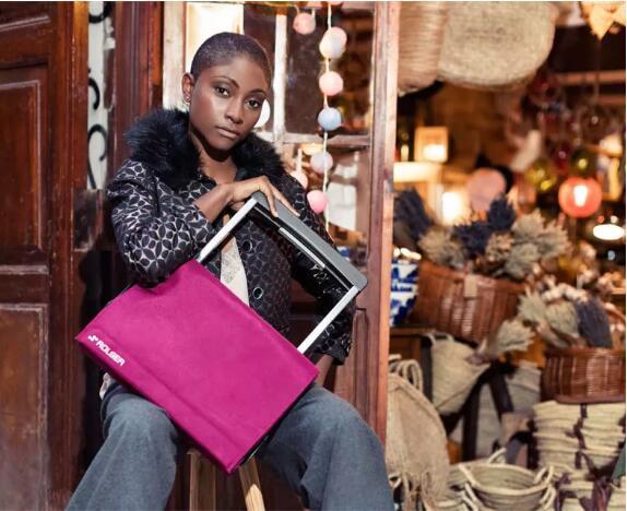 外婆用来买菜的购物车，竟然是今年时尚潮品？！