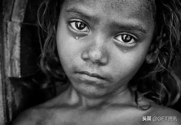 研究表明，东非女性外阴残割率在20年内从71%降至8%