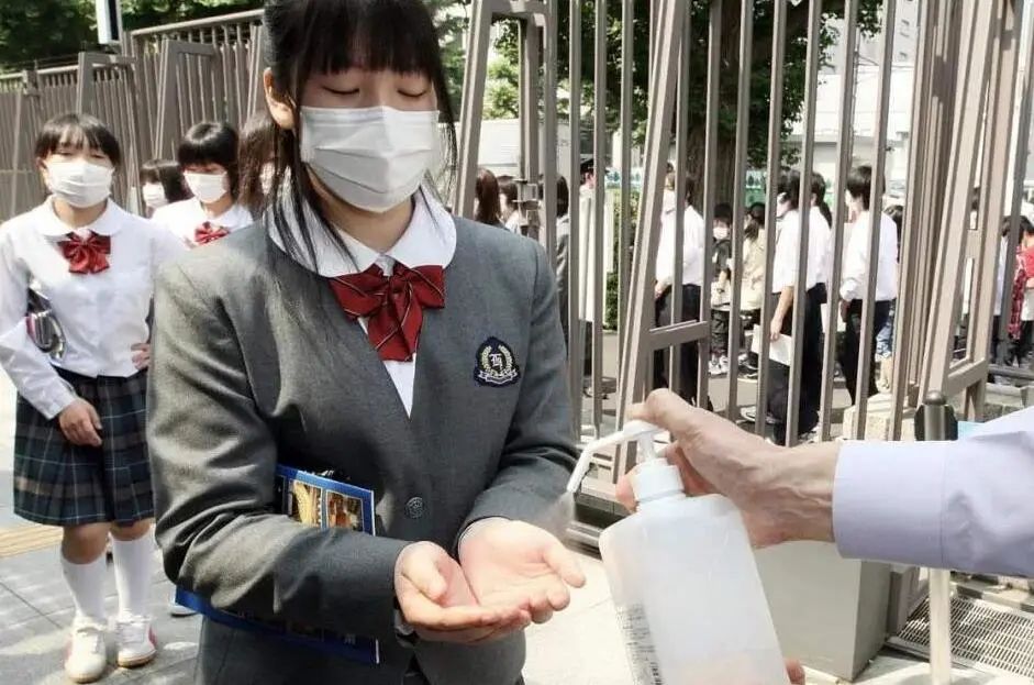 海外36名留学生确诊新冠肺炎,全国留学生确诊新冠肺炎