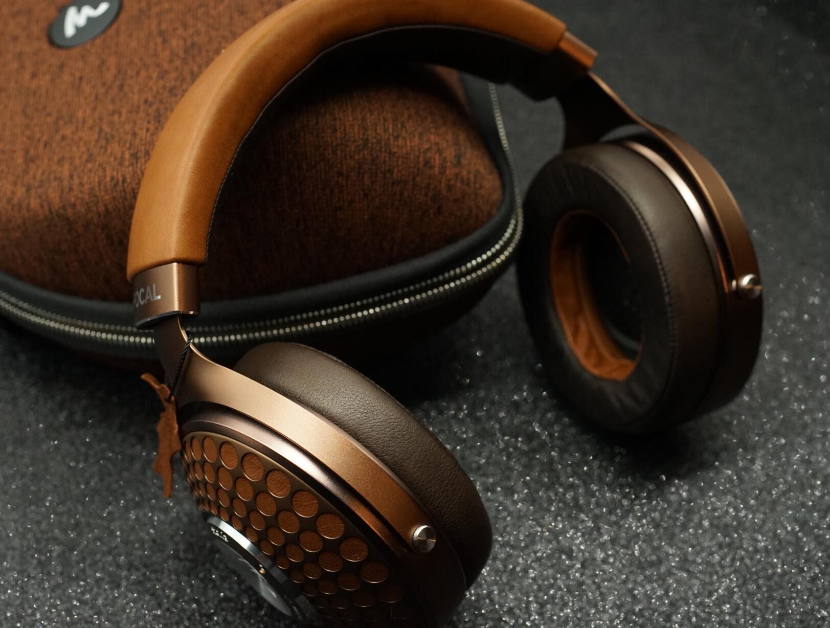 聊一下我喜欢的摇滚音乐以及适合听摇滚的耳机，*放播**器