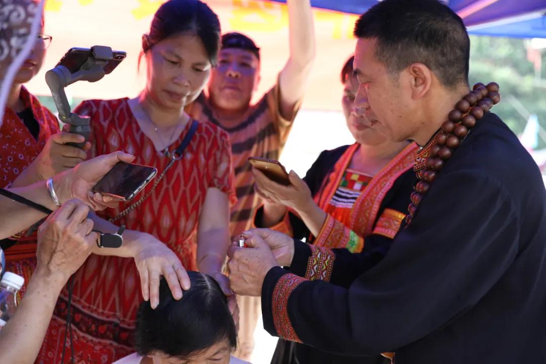 金秀瑶寨非遗集市,金秀瑶族特色文化展示