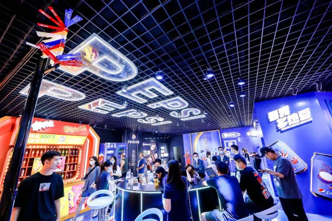 创造“客流神话”的现象级购物中心，其背后隐藏着什么圈粉密码？