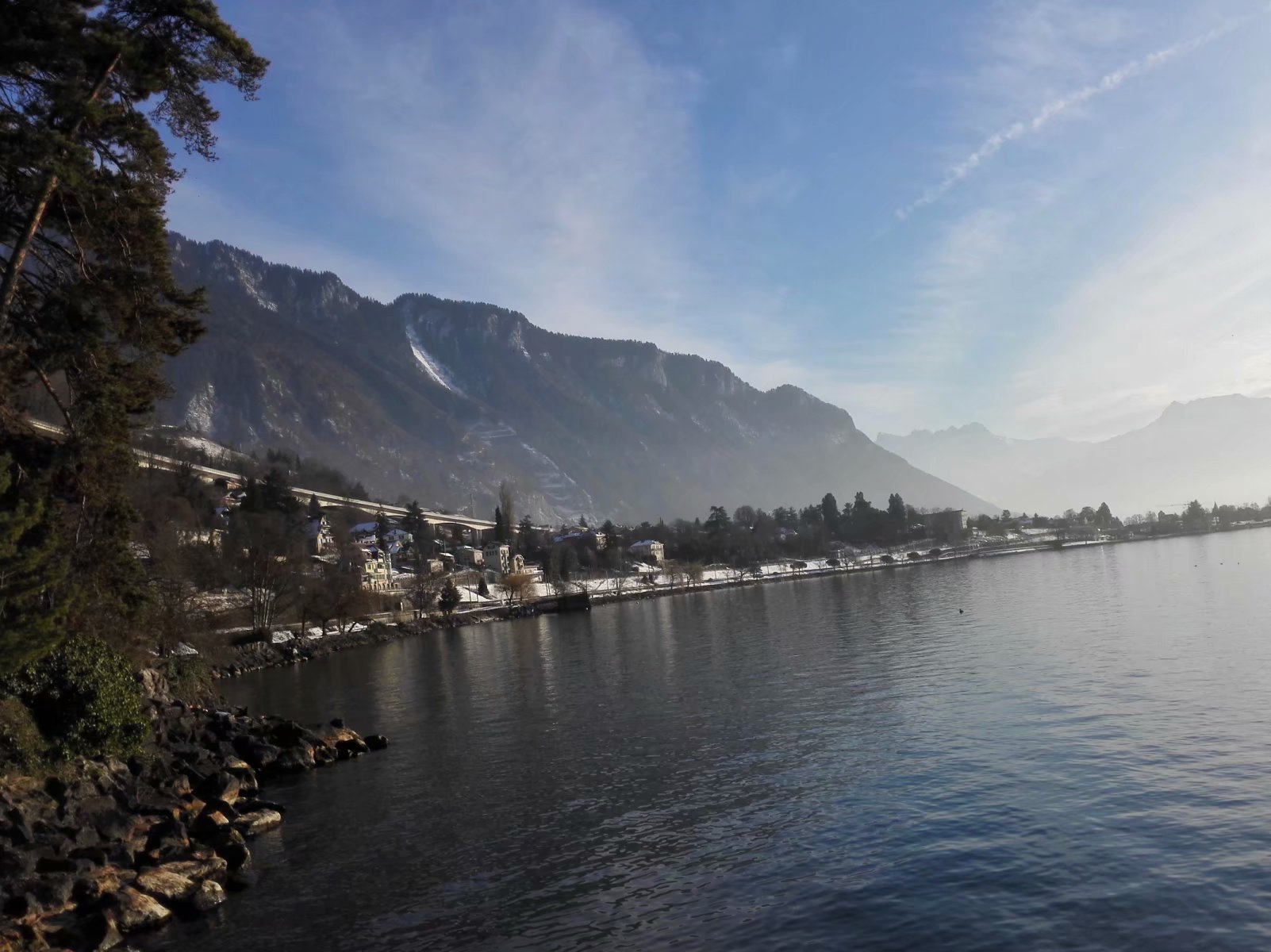 瑞士最美古堡在哪里,瑞士西庸城堡在哪个城市