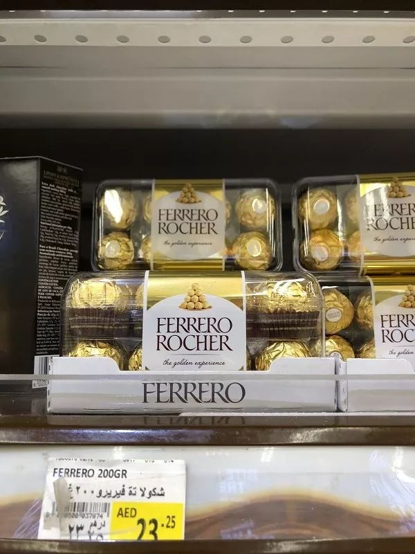 新加坡和迪拜生活成本,迪拜生活费用价目表