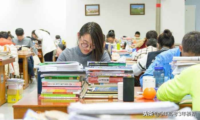 考试遇到不会选的题目怎么办,考试遇到不会做的题怎么办二年级