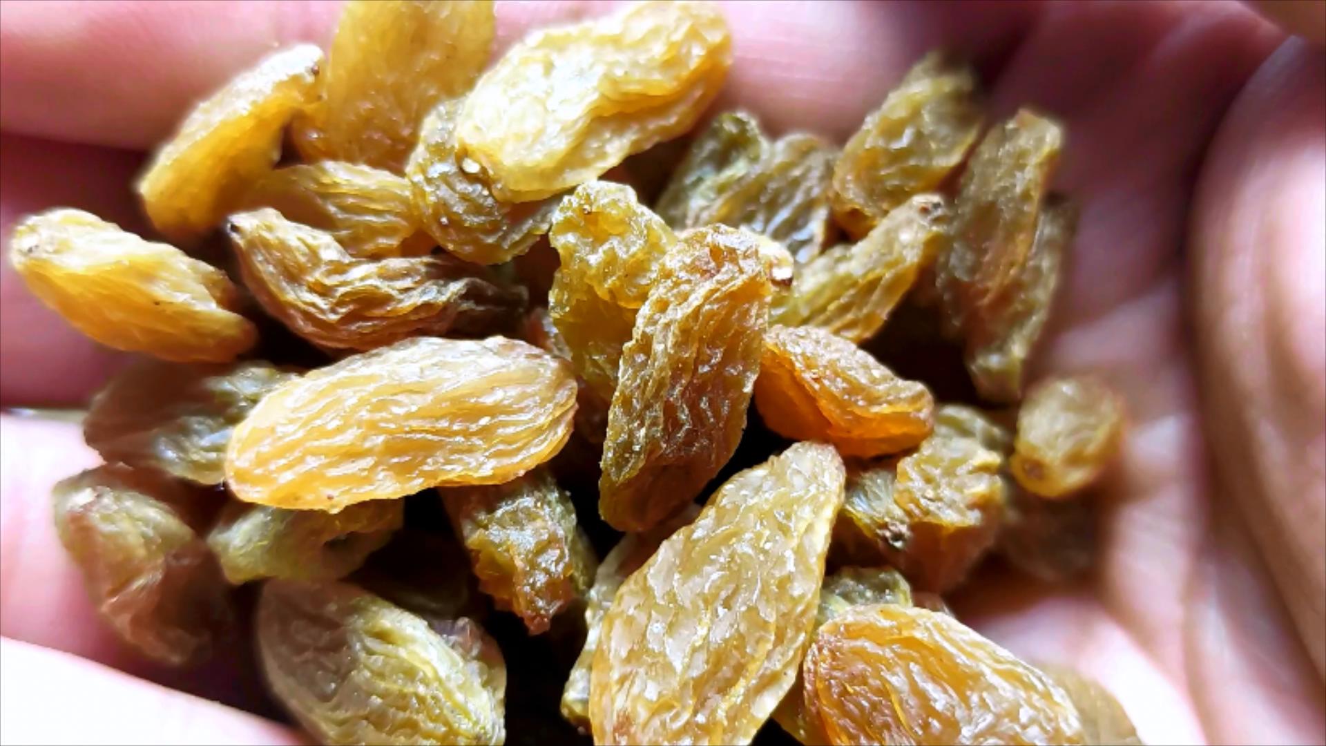 硫磺熏的葡萄干如何吃才健康,硫磺熏葡萄干怎么检测