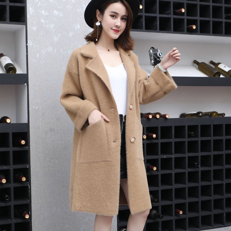 洋气大码女装显瘦减龄本命年,190斤大码女装穿搭新年冬款