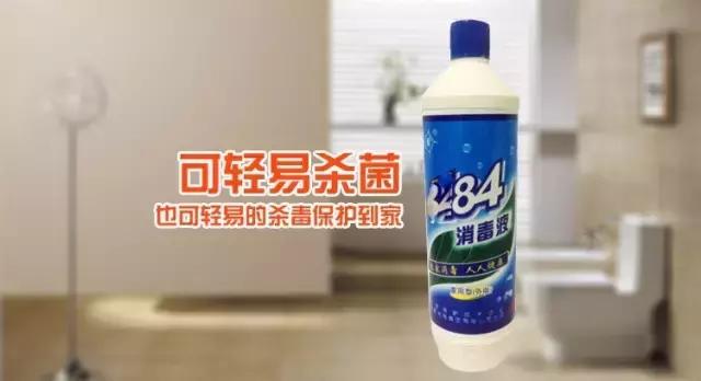 白衣服不小心染上了污渍怎么办,白衣服弄脏了怎么洗才能洗干净