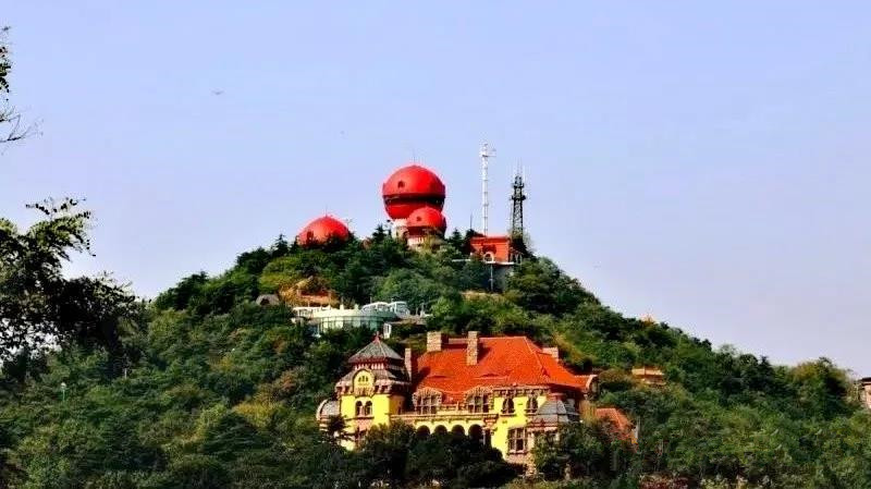 入住海景酒店视频,住进了民宿里能看海赏山