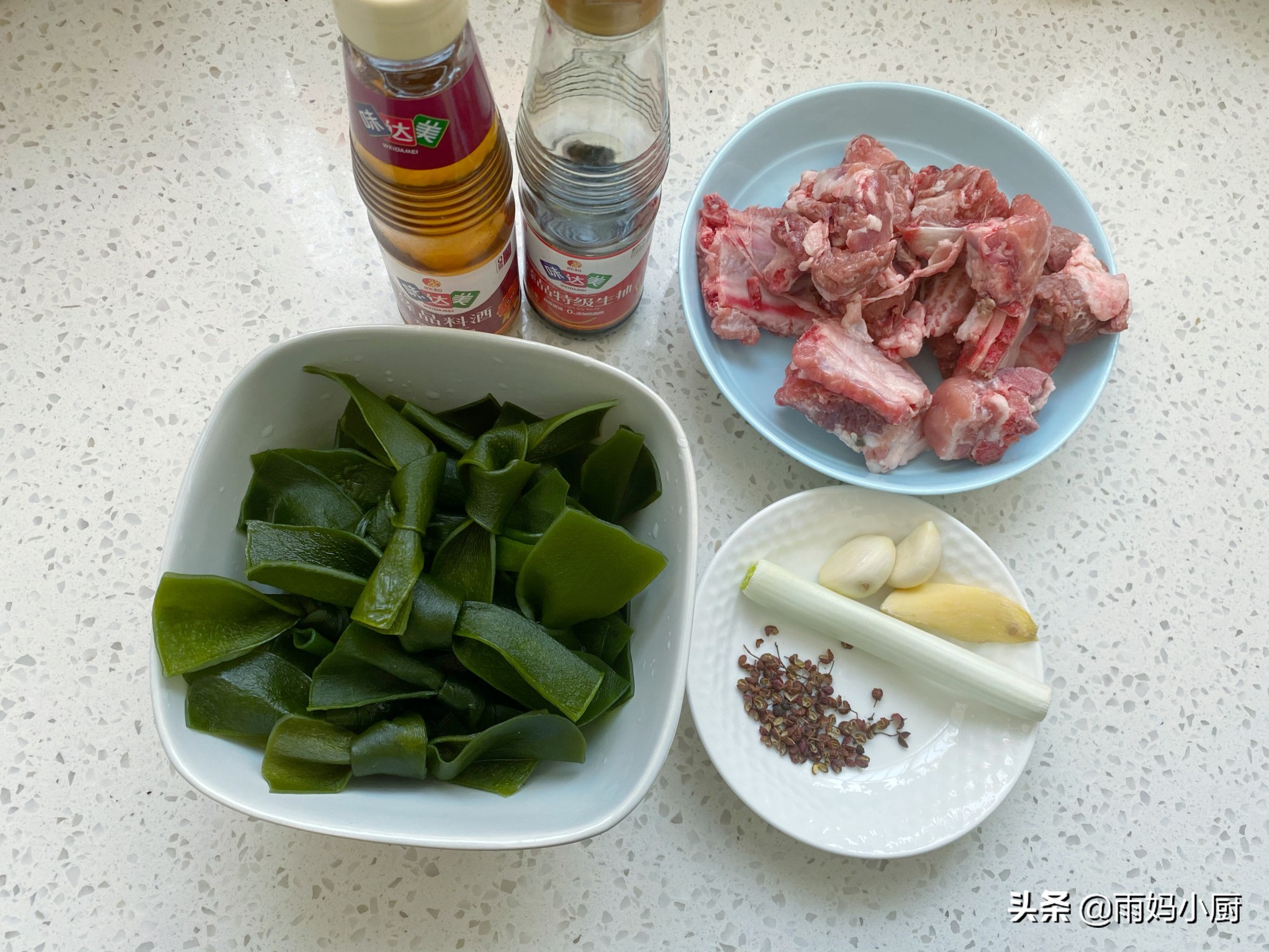 海带结煲排骨汤的做法大全,海带结炖排骨汤怎么炖最好喝