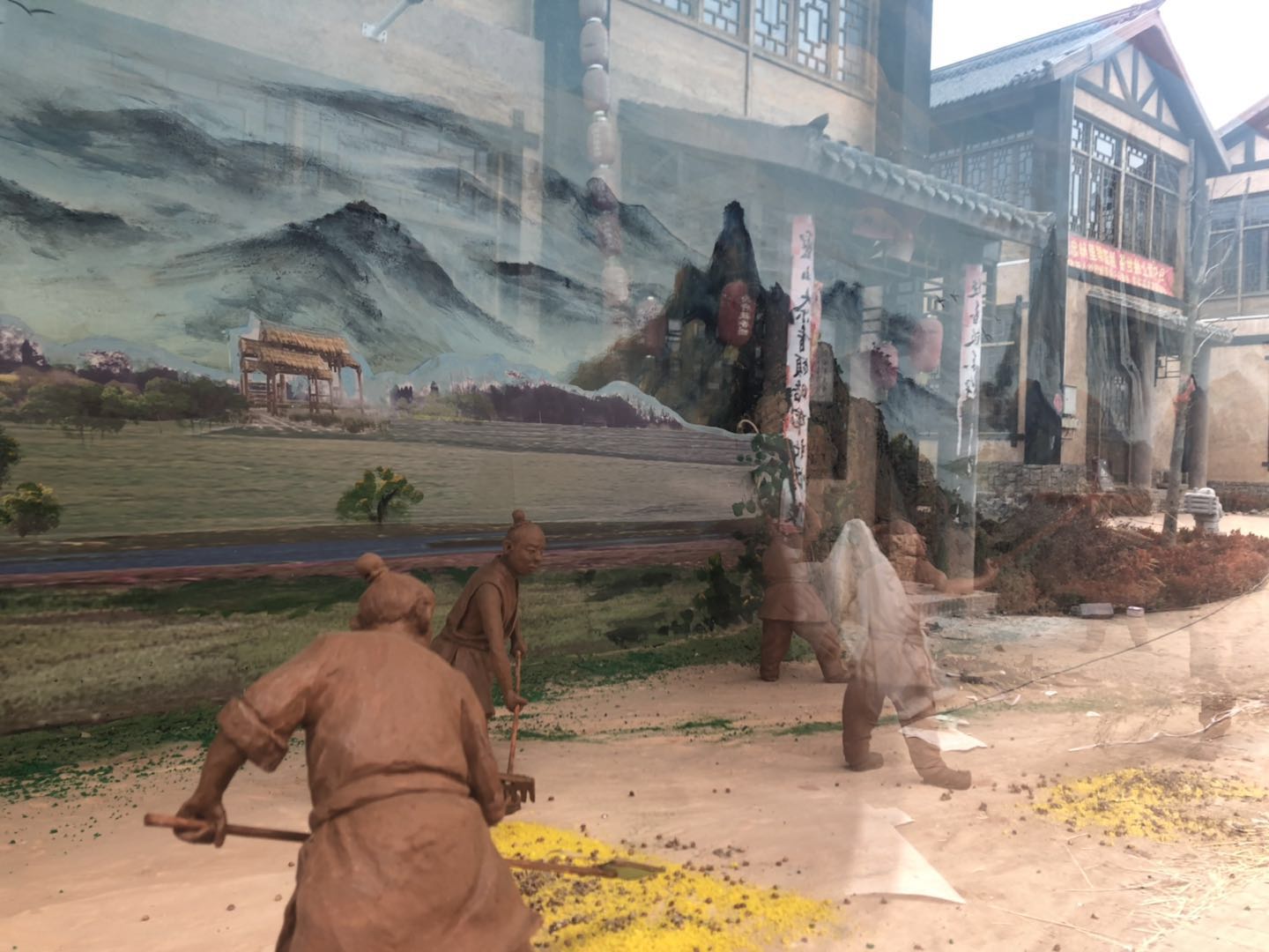 宝鸡凤翔雍州灵山在哪里,宝鸡市凤翔繁华地段