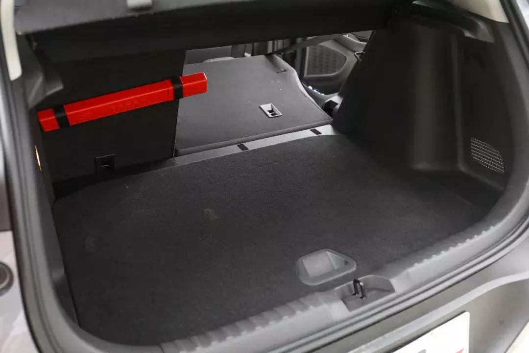 雪佛兰创酷汽车试驾,试驾雪佛兰创酷rs