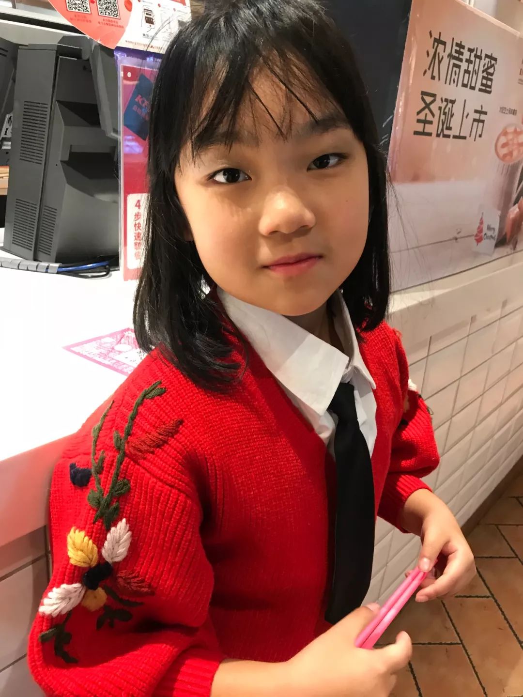 明星小主播杨梓序：《走进初夏》作者‖抒雅