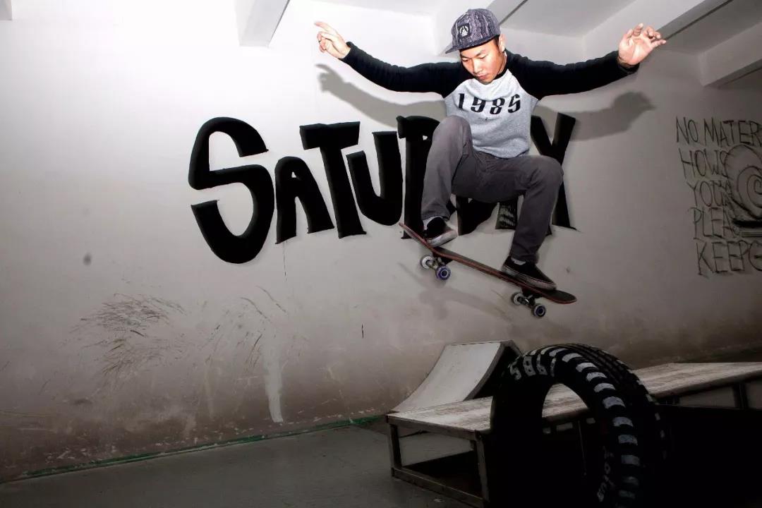 stussy妞板瓙鑱斿悕,妞板瓙鍗。鍜宻tussy鍗。