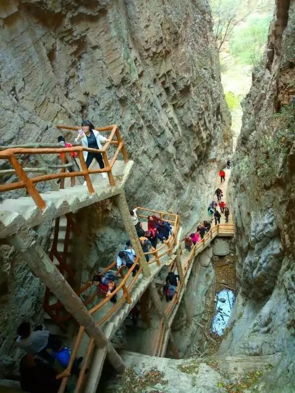 ※平山※十里清风不如你，冬季冰瀑节开幕啦