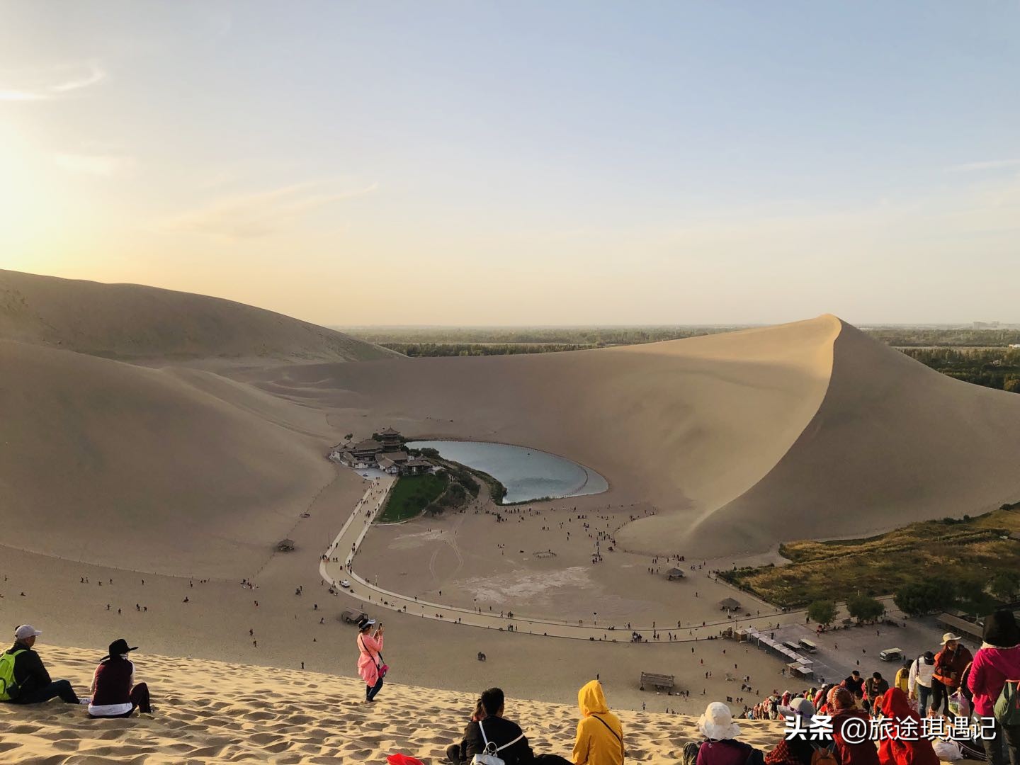 玩遍新疆需要用多少钱多少天,鸣沙山月牙泉游玩项目价格表