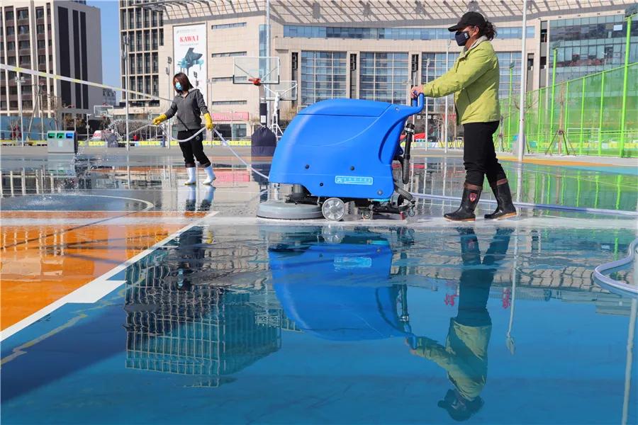 天津新华路体育场开放时间,天津河东体育场免费对外开放吗