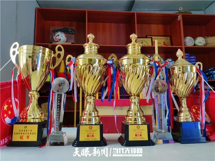 贵州4名小将入选校园足球国家队,贵州村超最强足球队是哪一个队