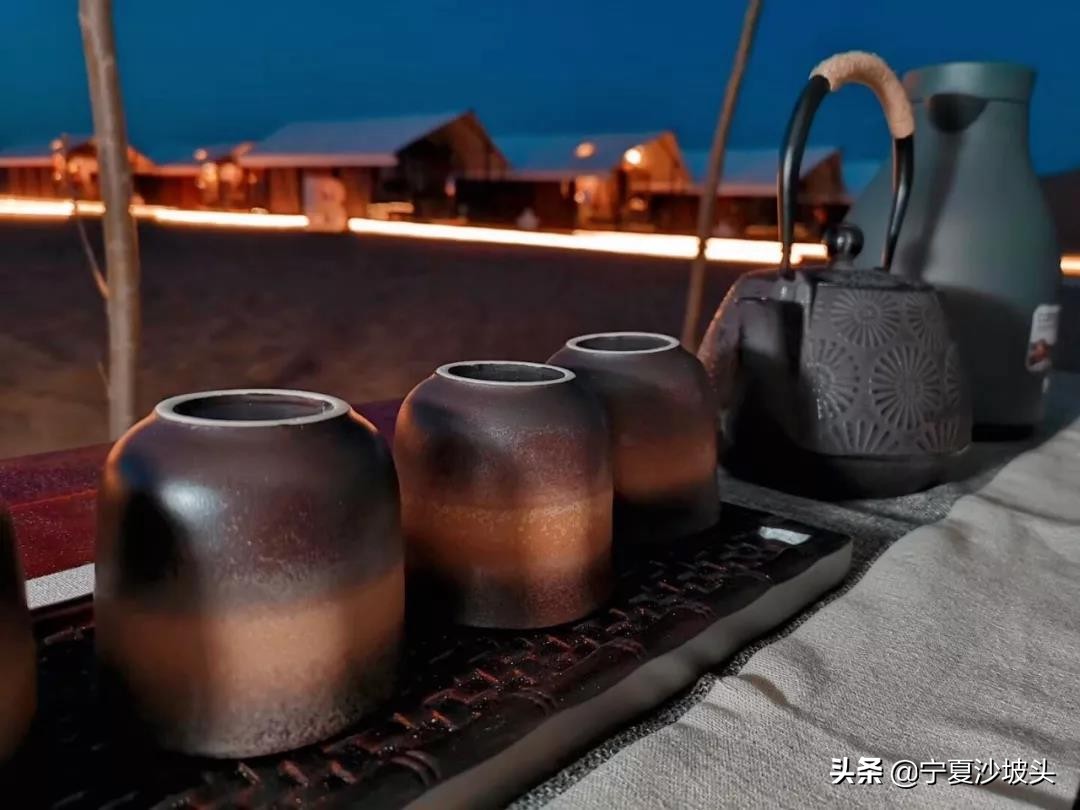 沙漠绿洲沙坡头旅游攻略,沙坡头住宿看星空