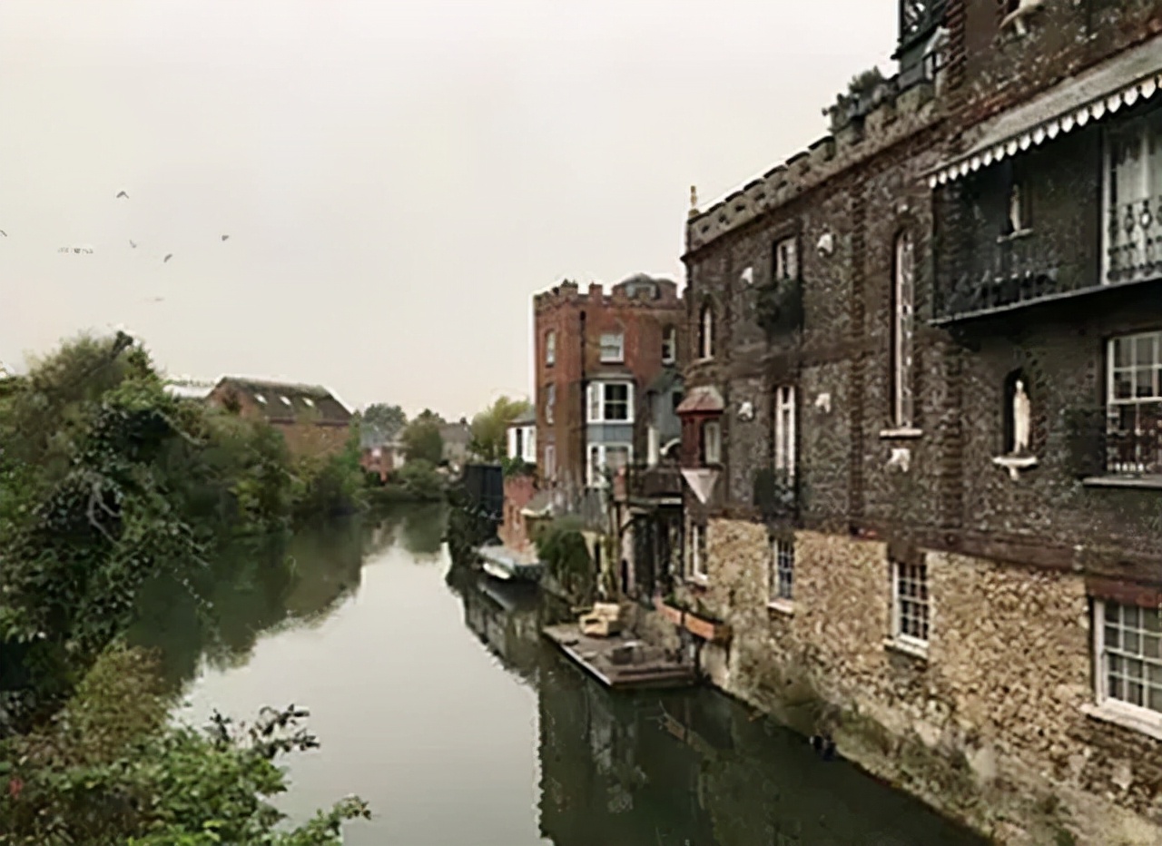 中国小伙为报答瑞士房东为其送终，2012年老人去世：想长眠于中国