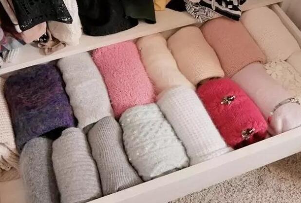 怎么让脏的衣服快速变得清洁亮白,冬天衣服脏了不想洗怎么让它干净