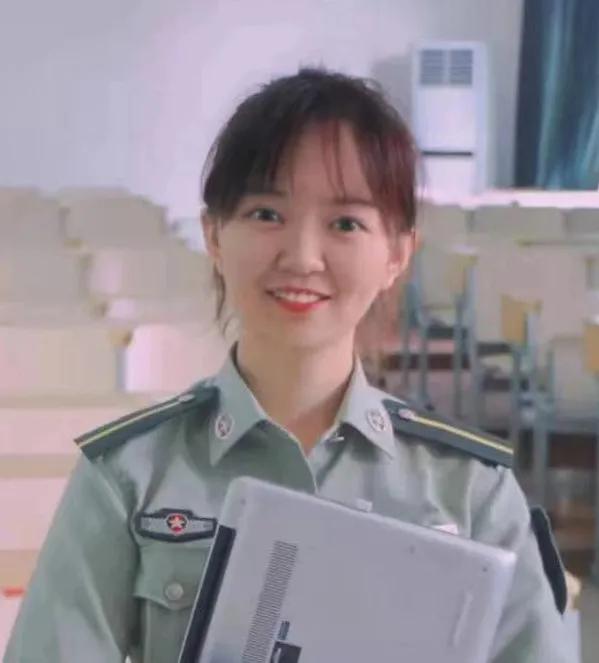 军人理发,中国军人理发视频