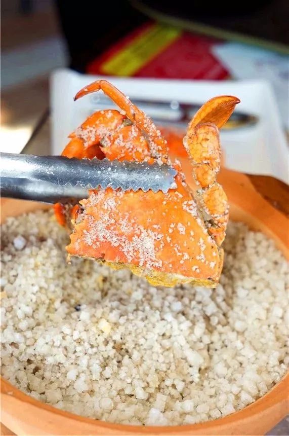 老板疯了五元一桌子菜,老板疯了系列零食