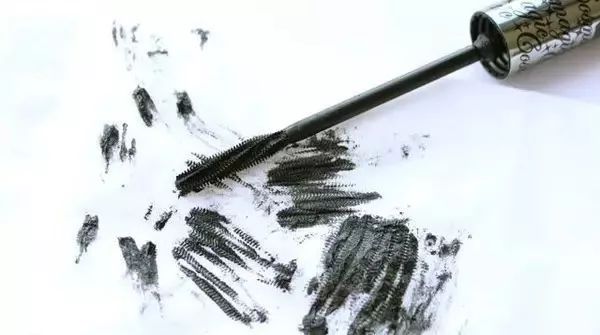 别踩雷，睫毛膏这样刷才好看