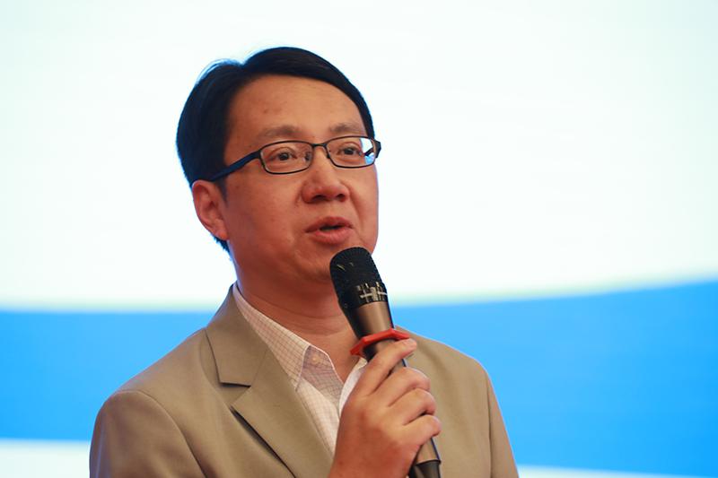 企业数字化高峰论坛在武汉举行,数字化赋能发展高峰论坛