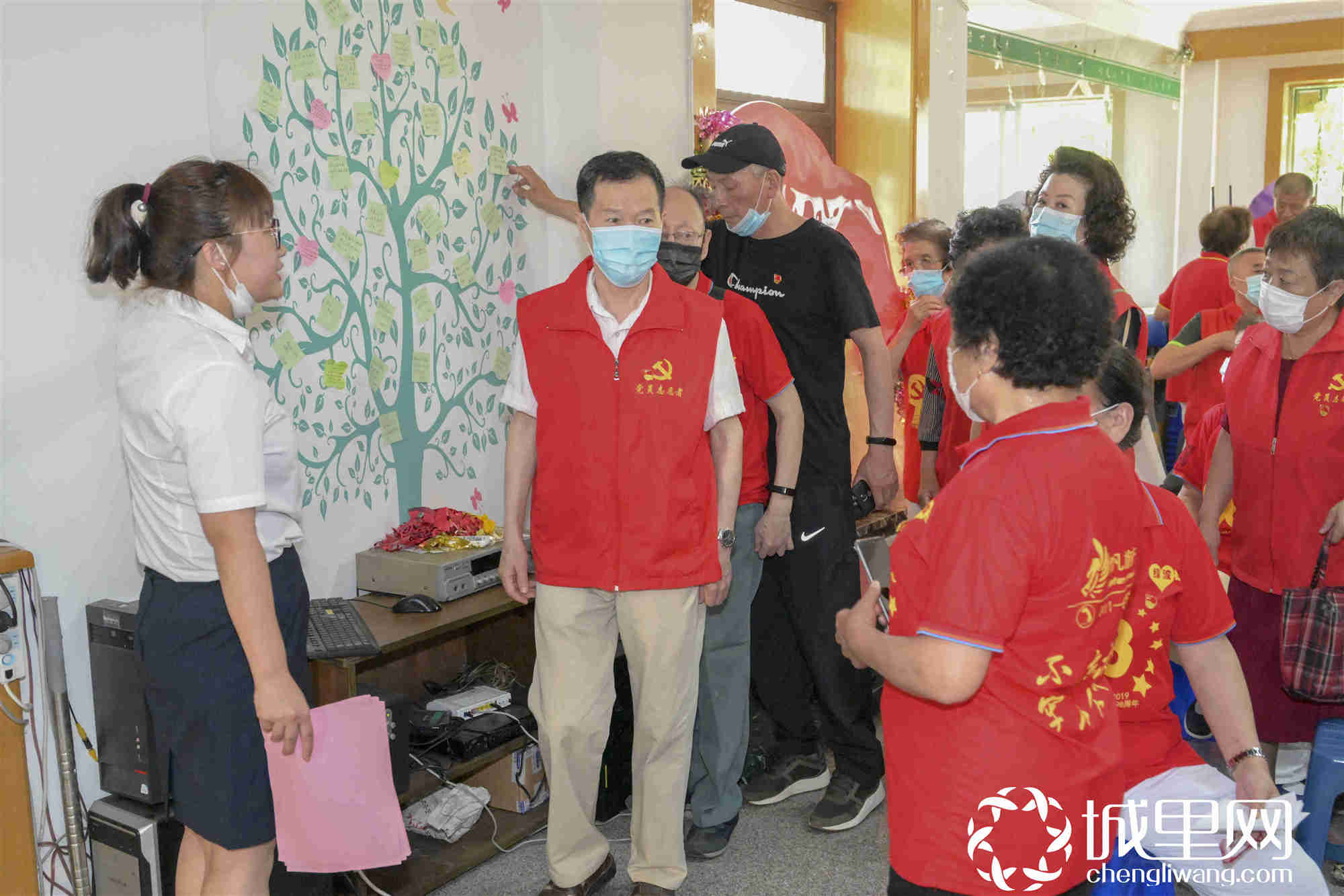 绿波党员,绿波社区开展主题党日活动