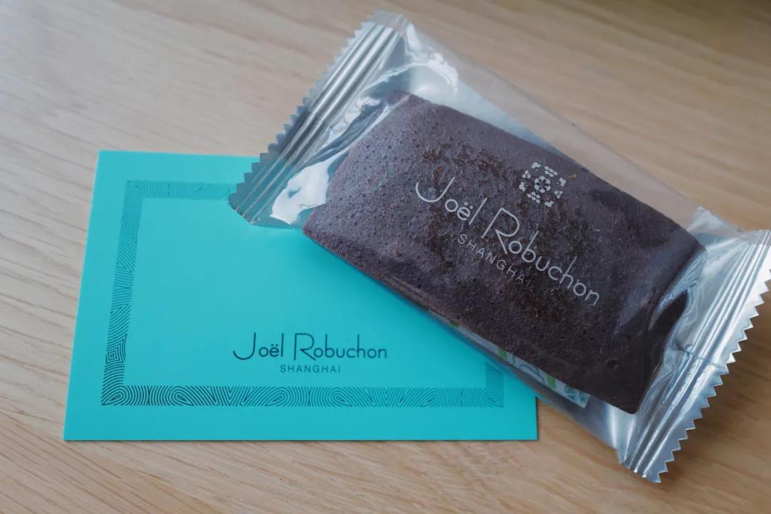 国内唯一米其林黑珍珠餐厅,斥巨资购买了好多零食