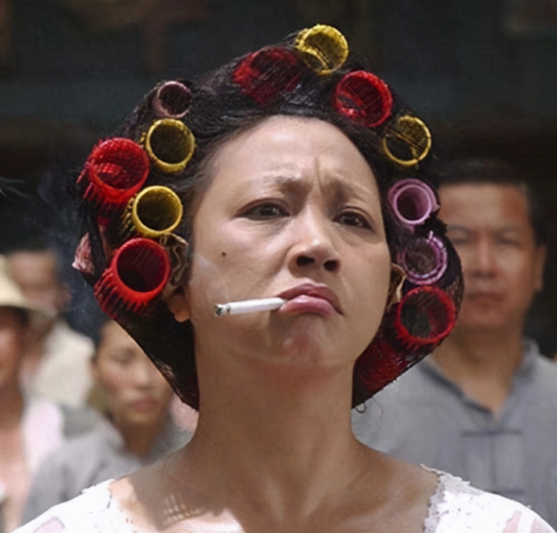 功夫拍摄花絮周星驰教演戏,功夫冷知识周星驰和洪金宝