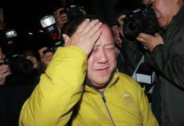 杨受成杨千嬅,杨受成谈梁洛施