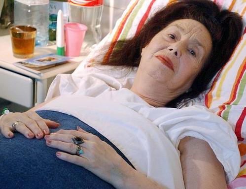 55岁女性摘环之后需要注意些什么,50岁女人取完环后休息多久