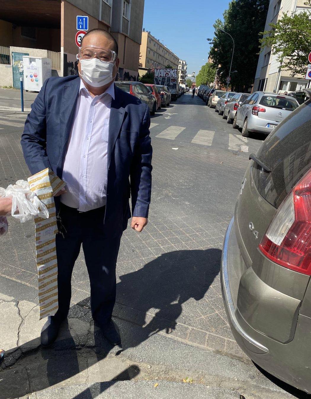 巴黎华商抱团渡难关，餐厅停业外卖也不能送，市场关闭外贸停滞，不裁员可领政府补贴，协会提供远程义诊