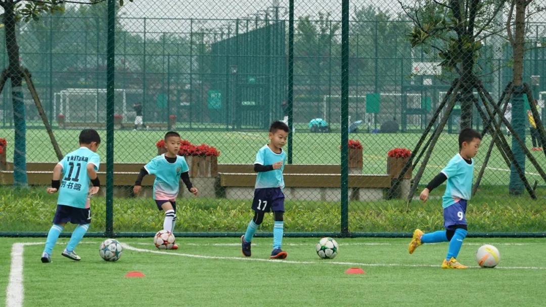 上海青少年足球俱乐部联赛赛程,2021上海青少年足球邀请赛