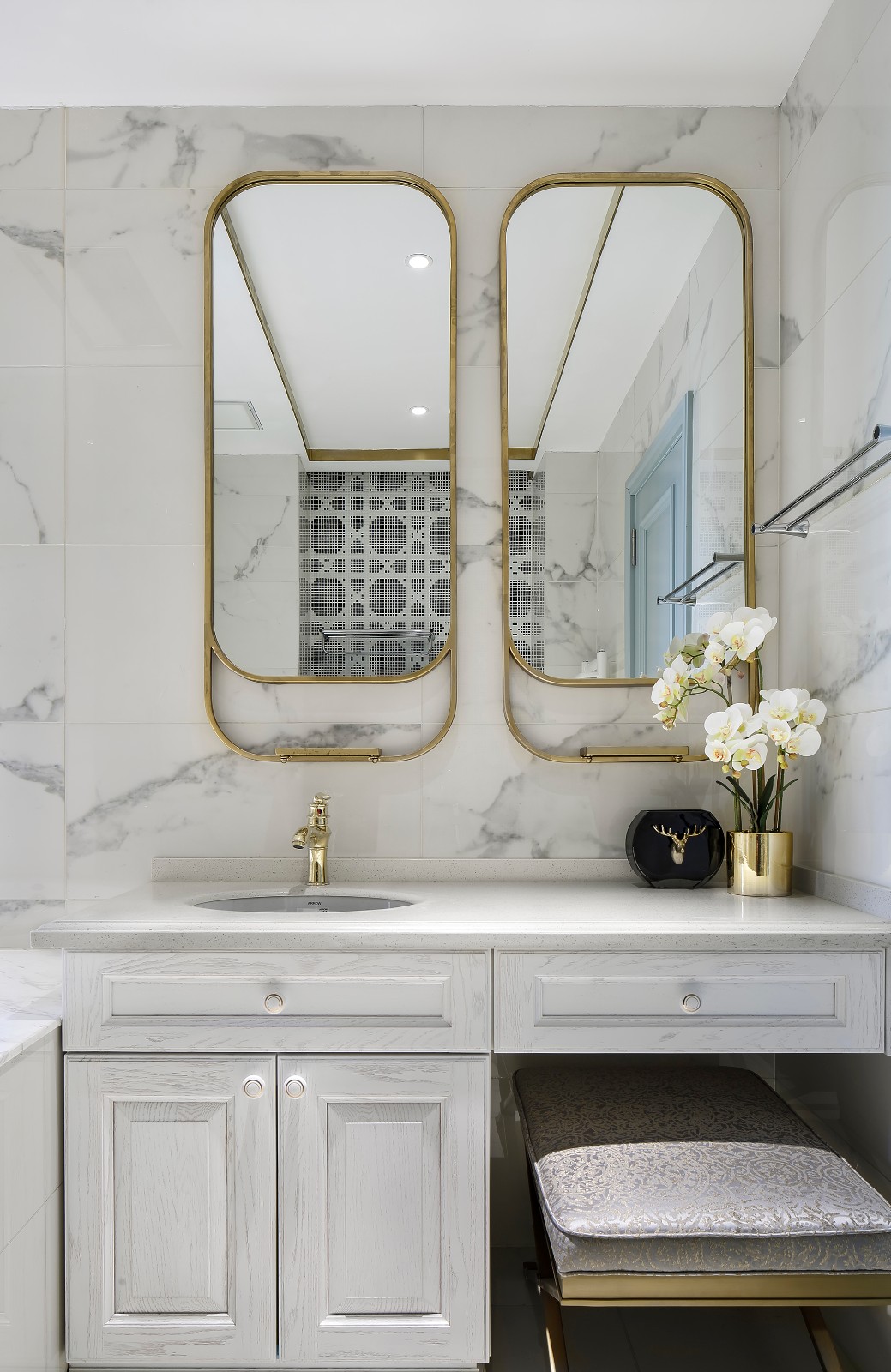 126平方轻奢设计,230平米轻奢设计图