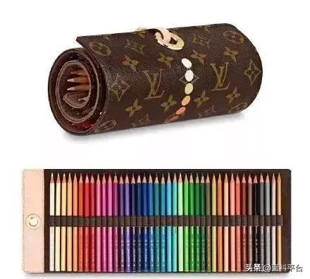 辣眼睛：“露奶衫”火了？一件4000元遭哄抢！太骚了