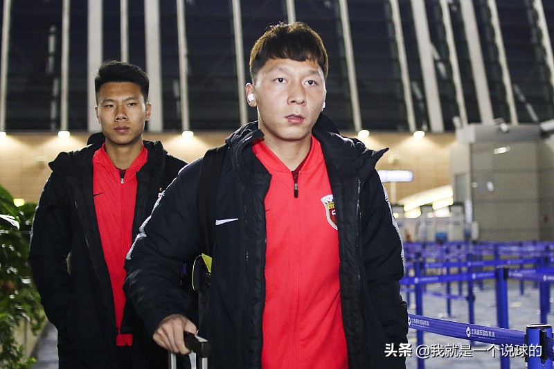 上港门将意外成离队热门,上港队最新引援消息