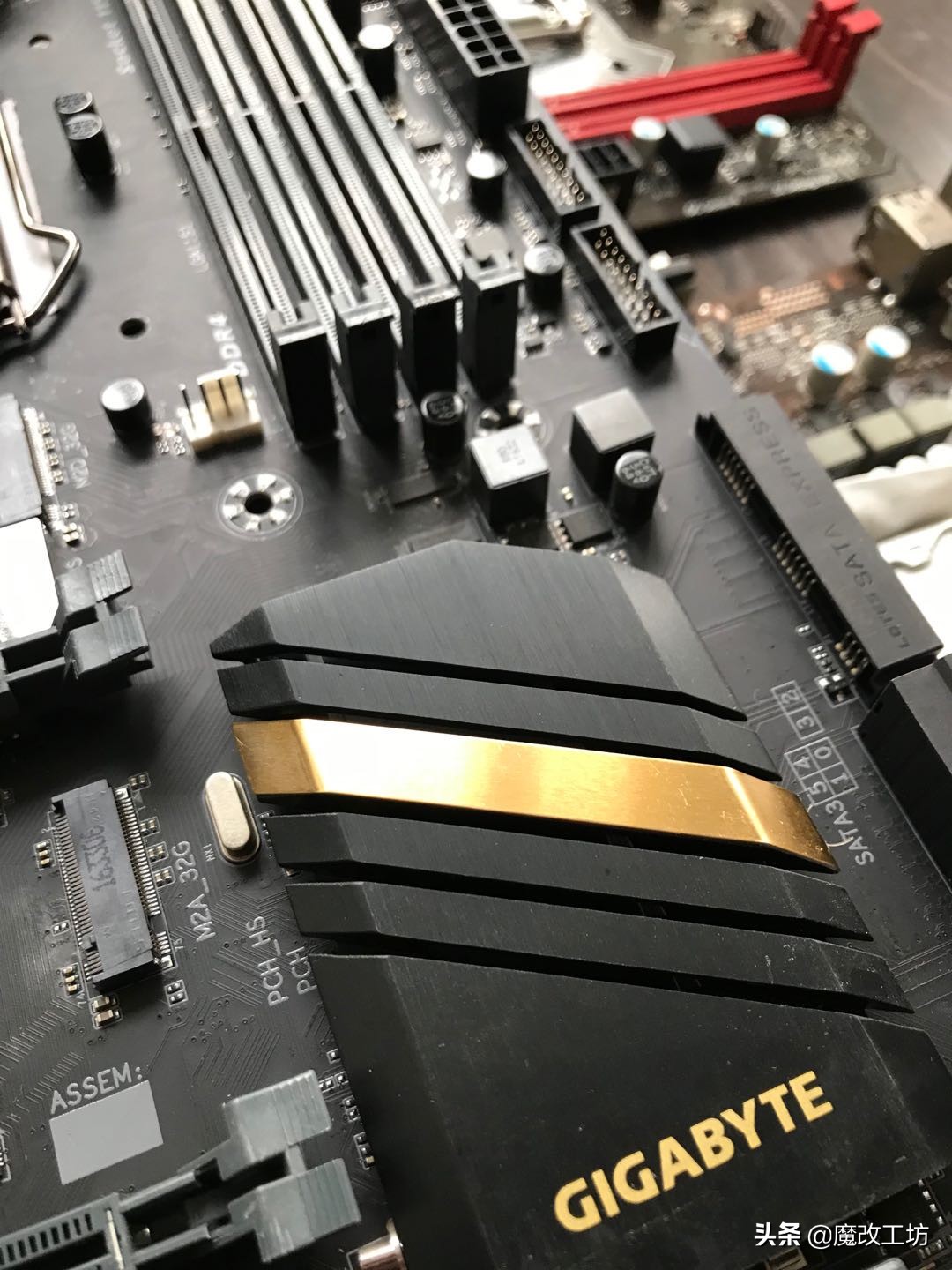 100系主板魔改,英特尔10代魔改