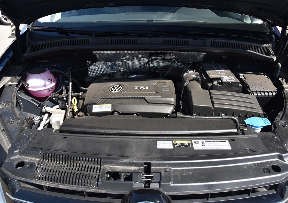 大众进口mpv夏朗1.4t油耗,大众mpv夏朗2.0t16款多少钱