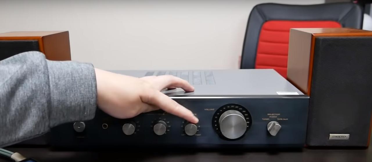 松下su-3400功放维修,松下su-7300二代功放机音质如何