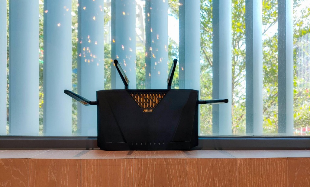 华硕ax68u的5g信号很差吗,华硕ax88u有2.5g网口吗