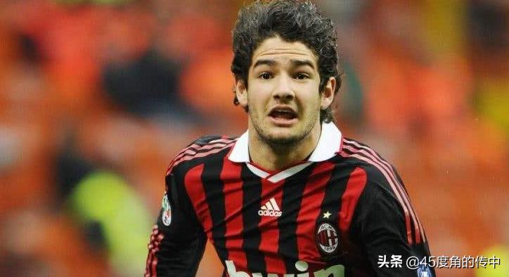 格策加盟曼联,足坛十大神锋来袭格策