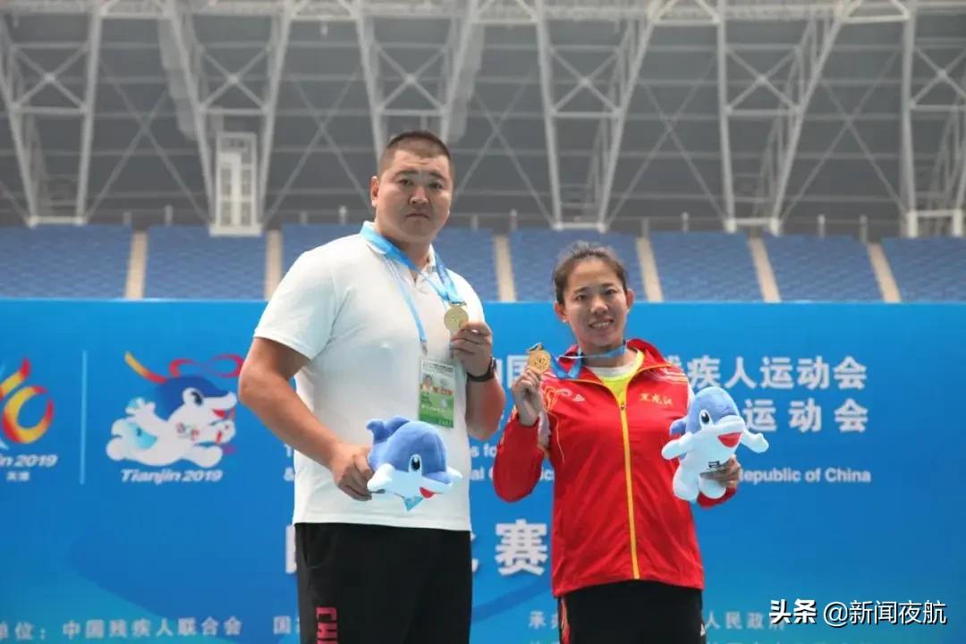 东京残奥会中国代表团上场,东京残奥会开幕式中国代表团旗手