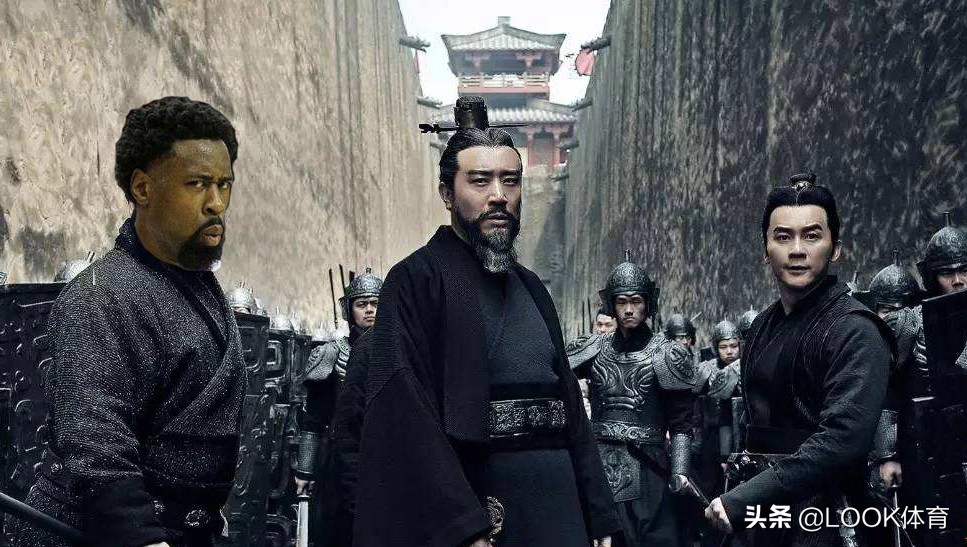 世界杯选手撞脸詹姆斯,篮球明星撞脸