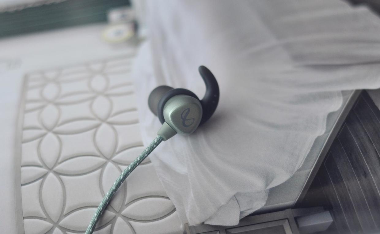 延续哈曼品质！美国总统*用御**“Infinity”首款蓝牙耳机音效如何？