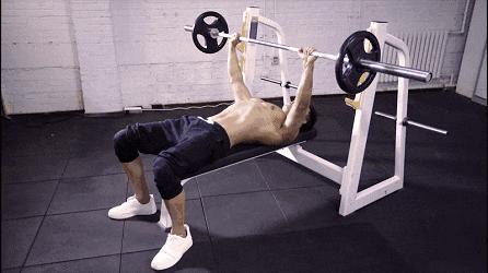 胸肌怎么打造完整版,6个动作帮你练好紧致胸肌