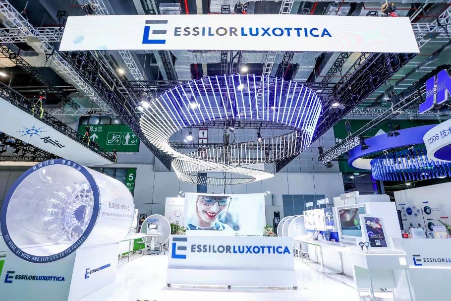 开启全生命周期视力健康管理新体验，依视路陆逊梯卡集团四大新品“进博首发”