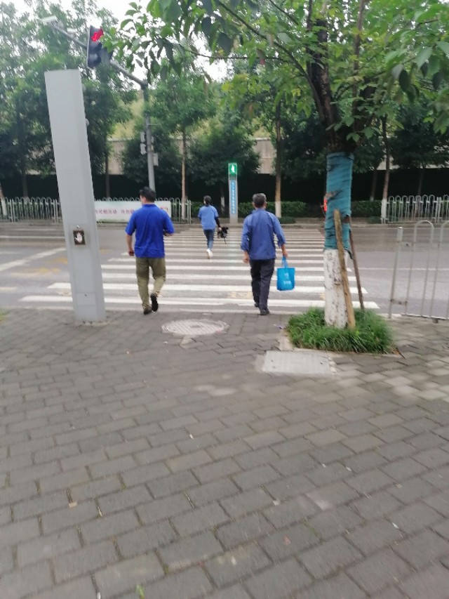 重庆敏华厂上班,重庆敏华家具厂上班可以带手机吗